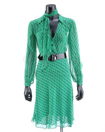 Sydney Prosser's (Amy Adams) Green Costume - Current price: $600 Sydney Prosser's (Amy Adams) Green Costume - Current price: $600