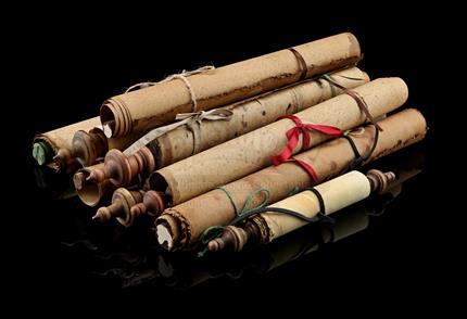Medivh's (Ben Foster) Library Scrolls