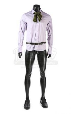 S2E12 - Amor Vincit Omnia: Amanita's Father's Wedding Costume Components