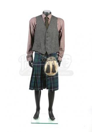 S2E12 - Amor Vincit Omnia: Old Man Of Hoy's Wedding Costume Components