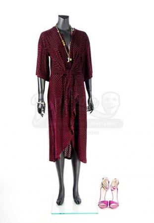 S2E12 - Amor Vincit Omnia: Zakia Asalache's Wedding Costume