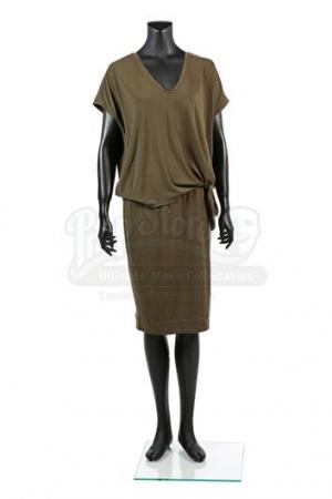 S2E12 - Amor Vincit Omnia: River El-Saadawi's Wedding Costume