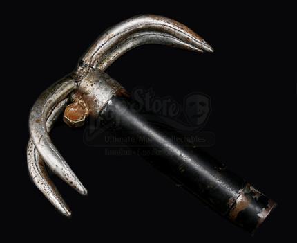 Unknown Production - Grappling Hook