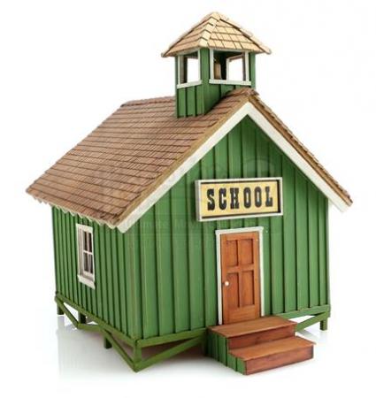 GREEN GIANT COMMERCIALS (1960s - 1970s) - Valley Of The Jolly Green Giants Schoolhouse Miniature